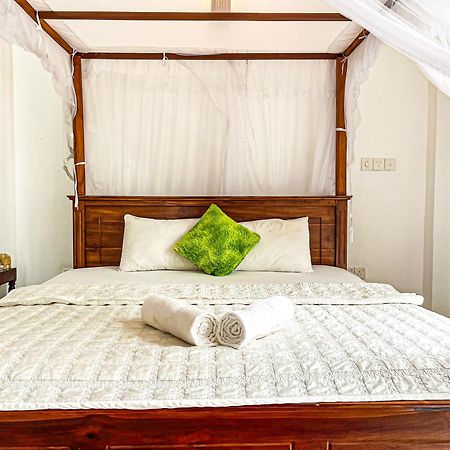 Galle Camellia المظهر الخارجي الصورة