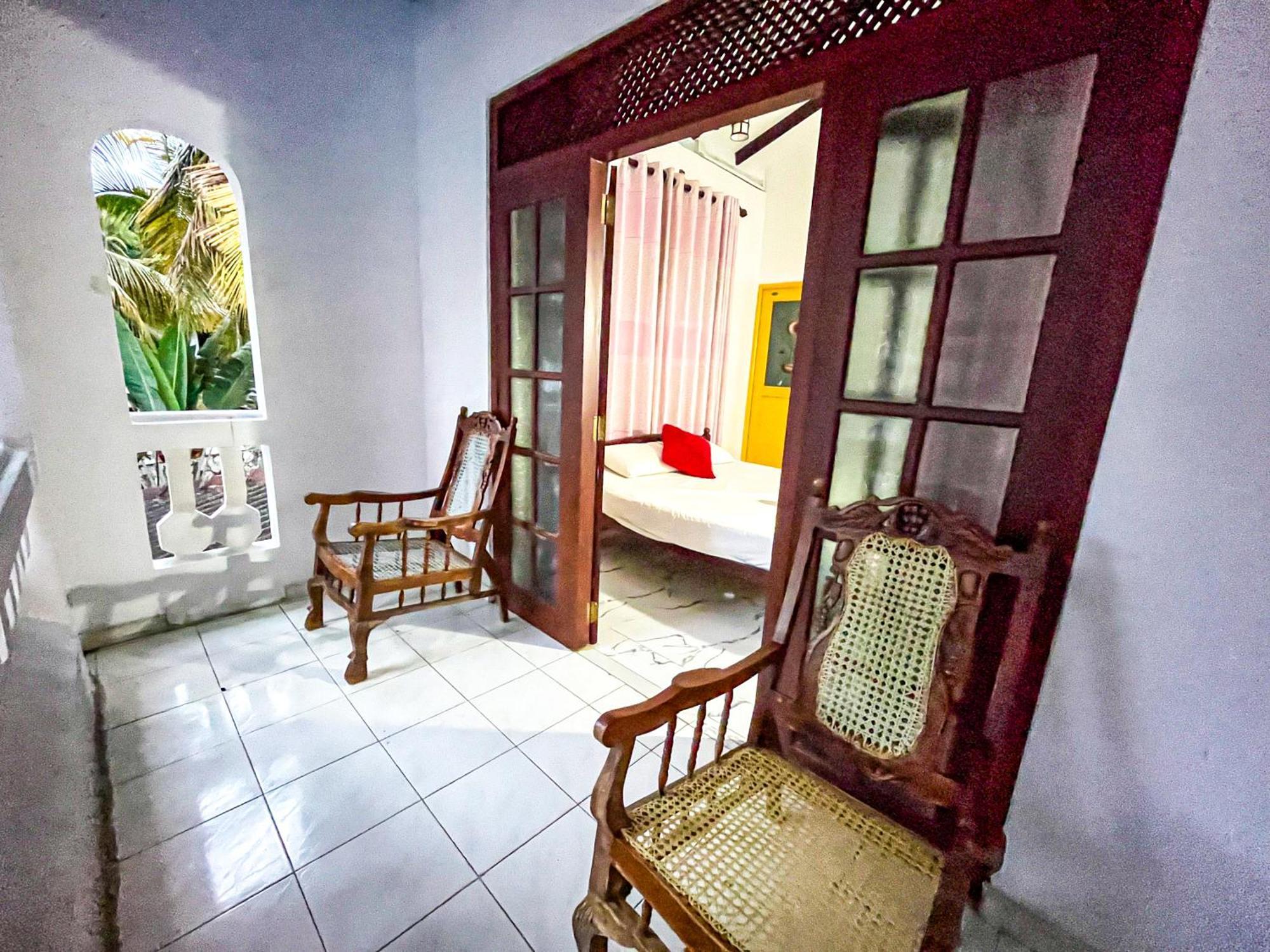 Galle Camellia المظهر الخارجي الصورة